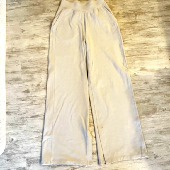 🍋 Lululemon Athletica Wide Leg pants Size 4 - Picture 1 of 9